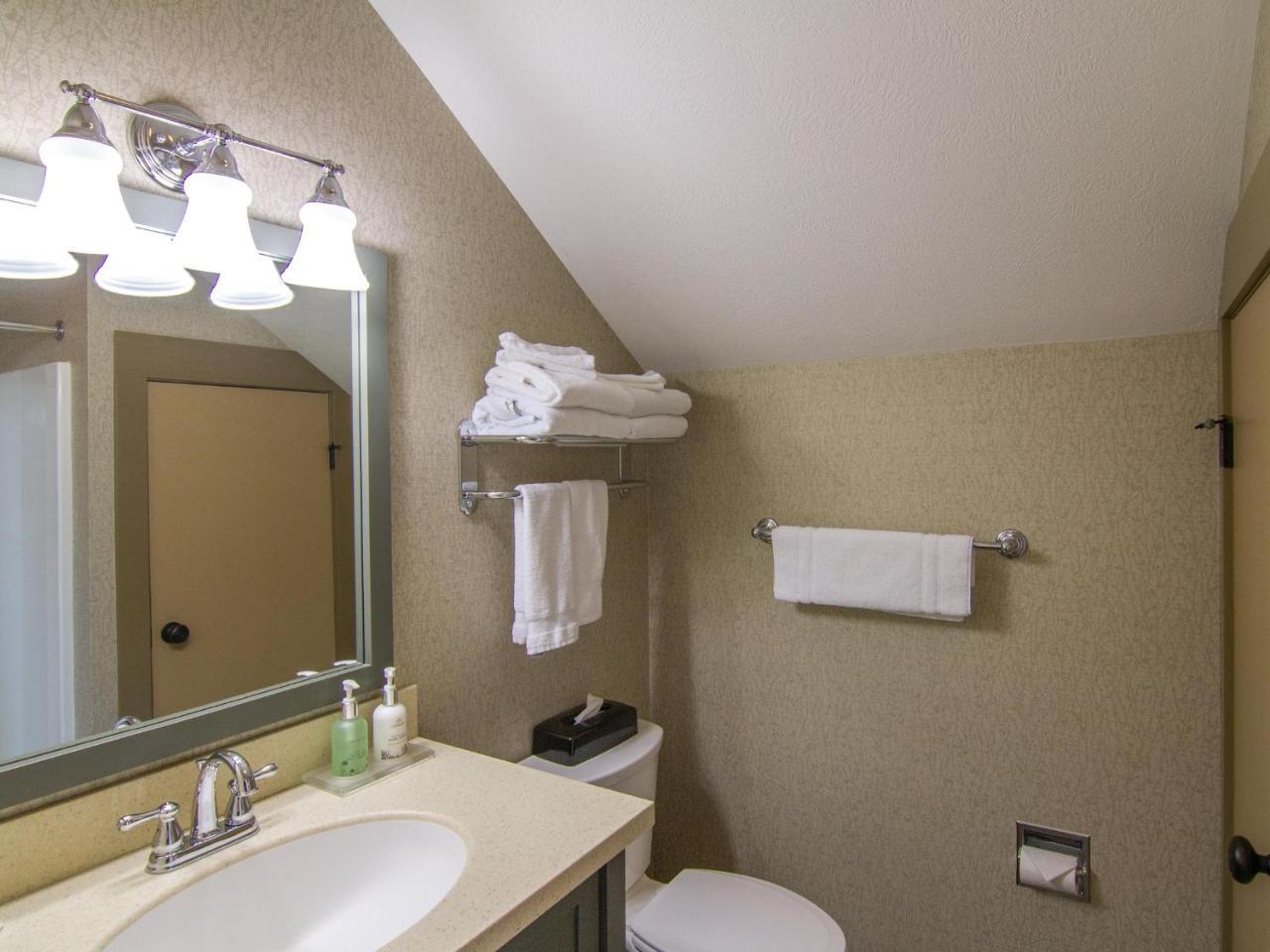 Spacious 2 Bed Condo At Crystal Mountain Resort Thompsonville Luaran gambar